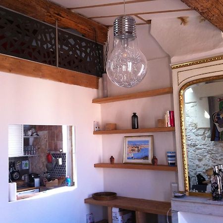 Adoramaar- Le Loft Lejlighed Marseille Værelse billede